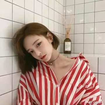这个少侠有点冷